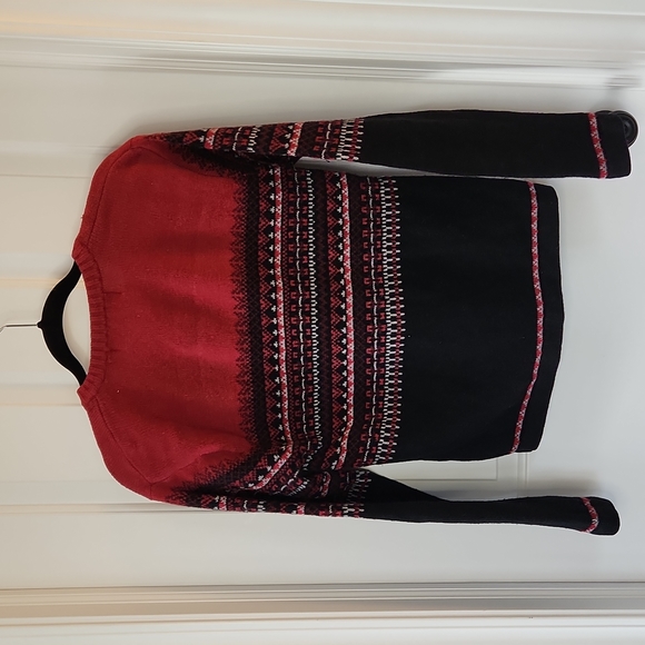 Red and Black Sweater - Picture 5 of 5